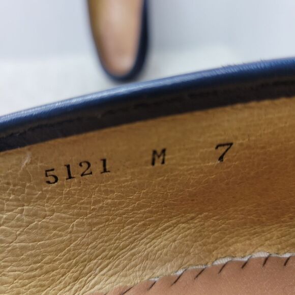Belgian  Midinette Womsn's Slippers Shoes Size 7 Navy Blue Suede Loafers Bow Tie - Picture 11 of 12